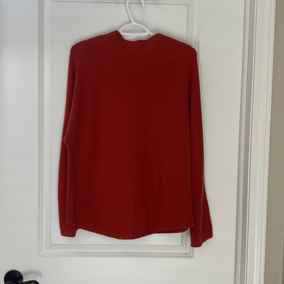 Lululemon Boxy Cotton-Blend Sweater - Picture 4 of 11